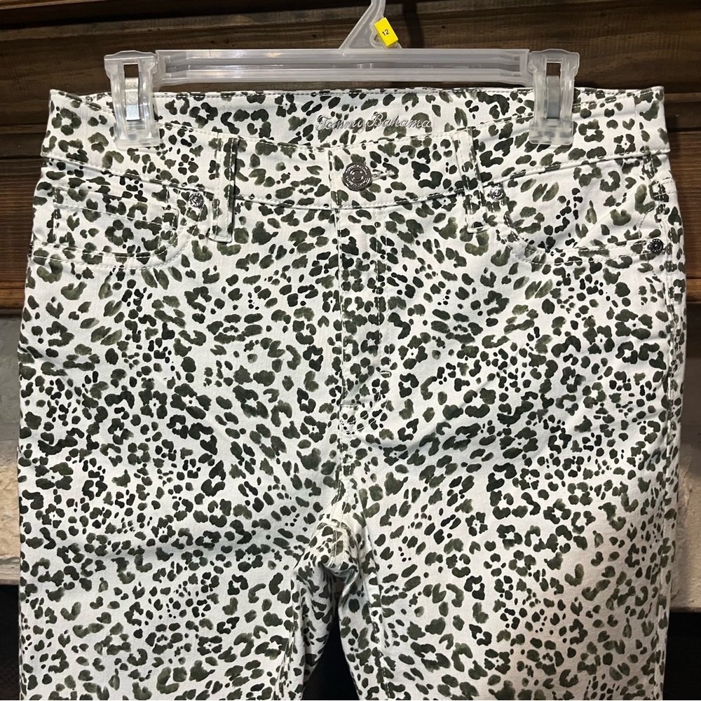 Tommy Bahama Green Cheetah Print Ella Twill High-Rise Denim Jeans - Picture 10 of 10